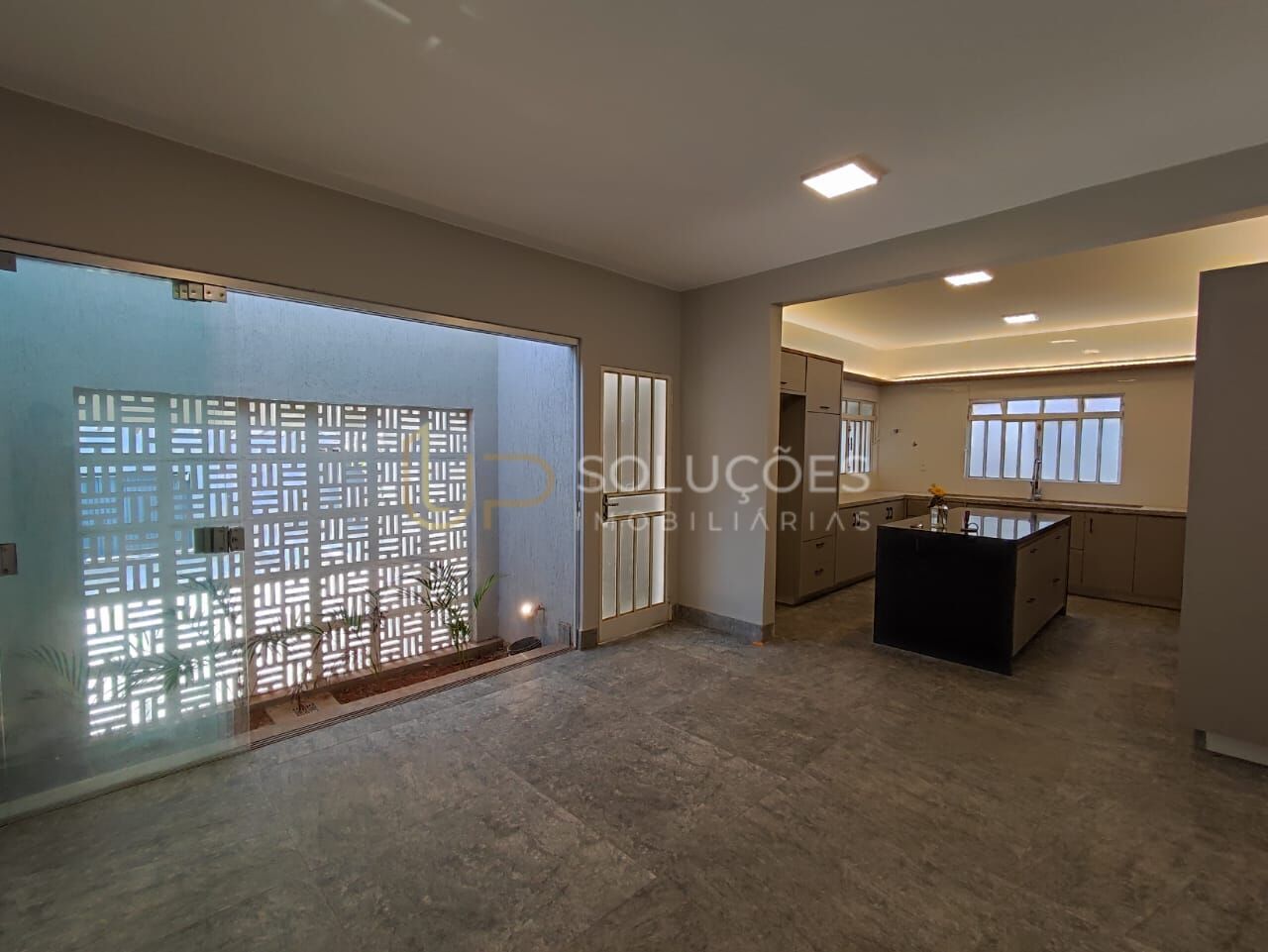 Sobrado, 4 quartos, 368 m² - Foto 11