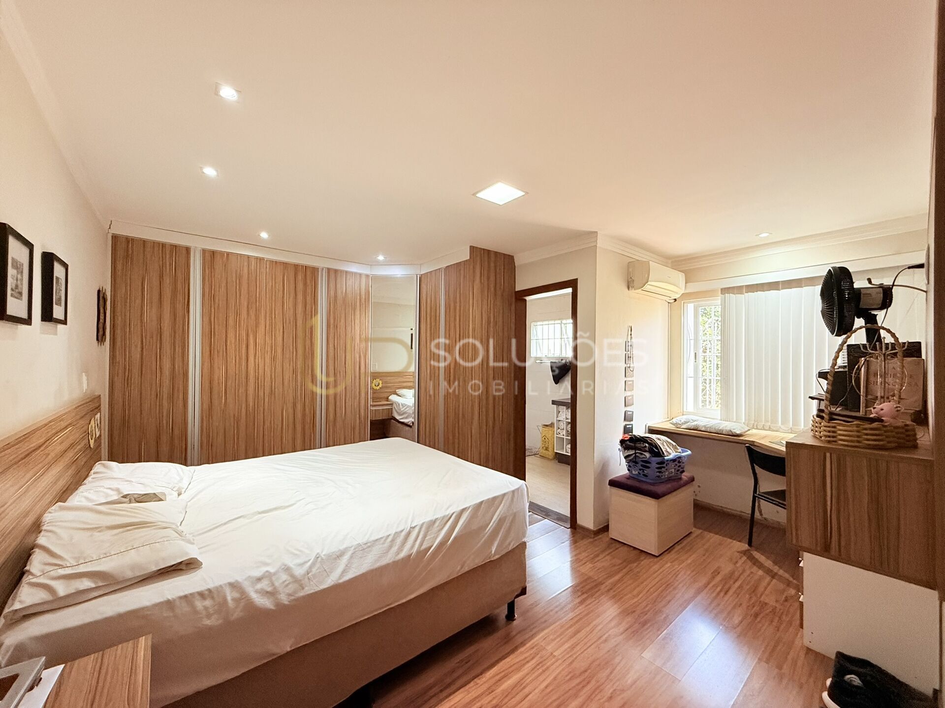 Casa, 3 quartos, 252 m² - Foto 15