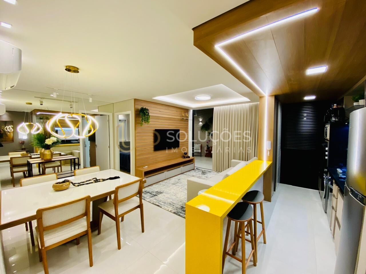 Apartamento, 3 quartos, 138 m² - Foto 2