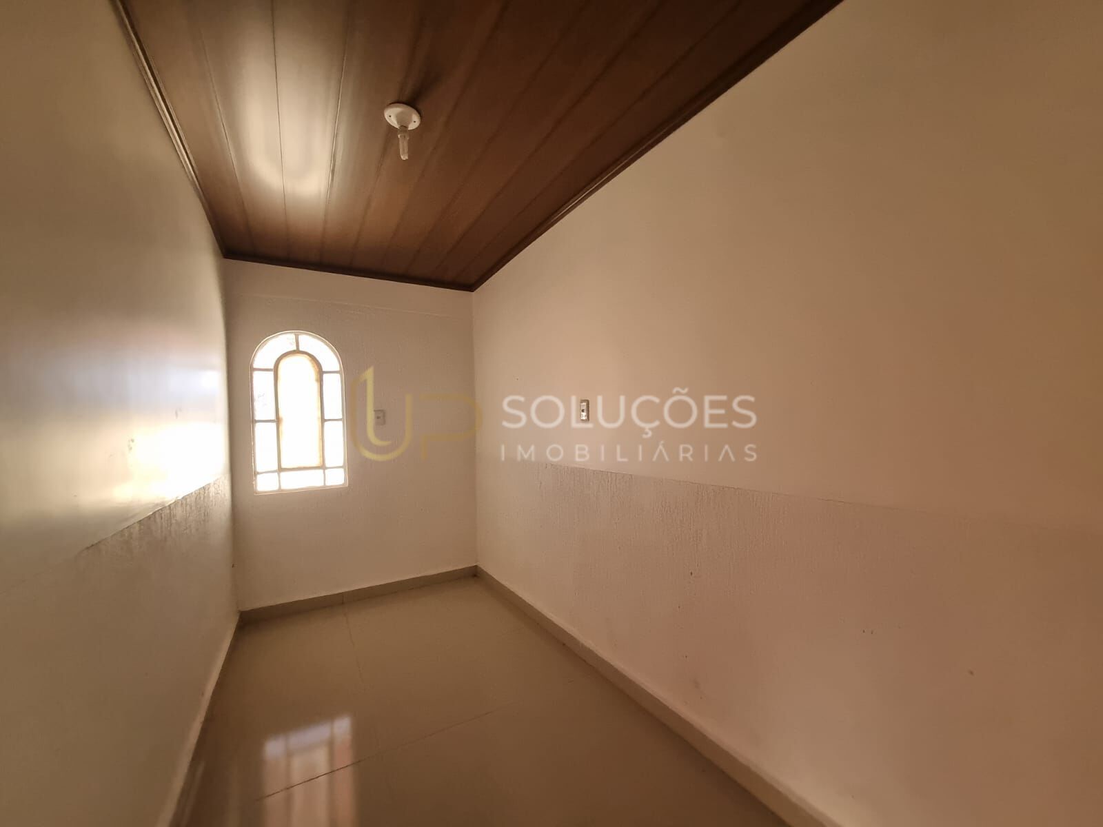 Casa de Condomínio para alugar com 3 quartos, 180m² - Foto 6