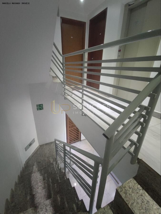 Apartamento à venda com 2 quartos, 45m² - Foto 14