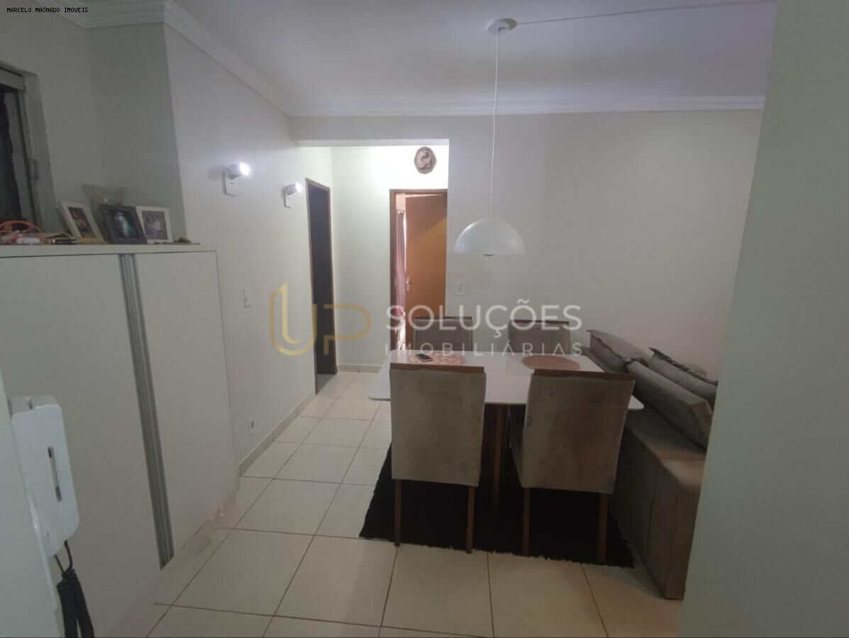 Apartamento à venda com 2 quartos, 45m² - Foto 9