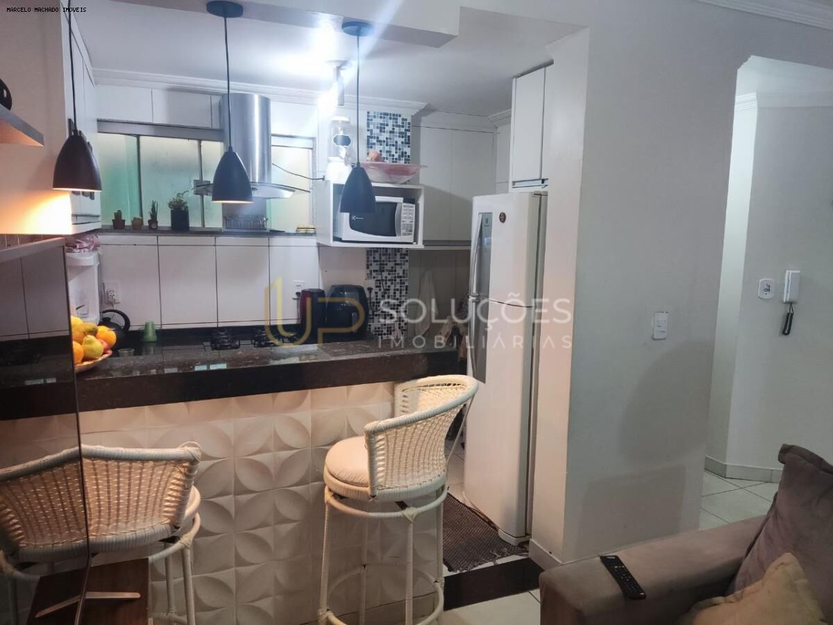 Apartamento à venda com 2 quartos, 45m² - Foto 10