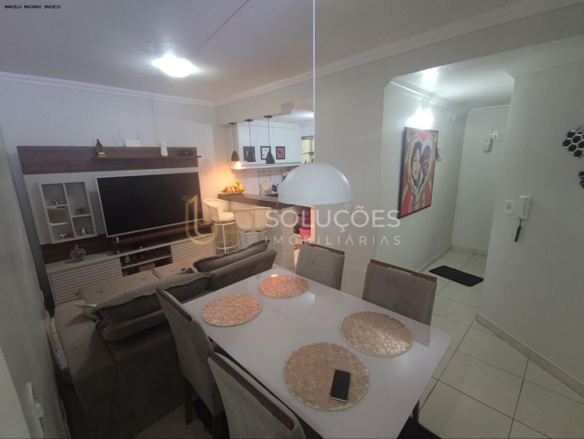 Apartamento à venda com 2 quartos, 45m² - Foto 1