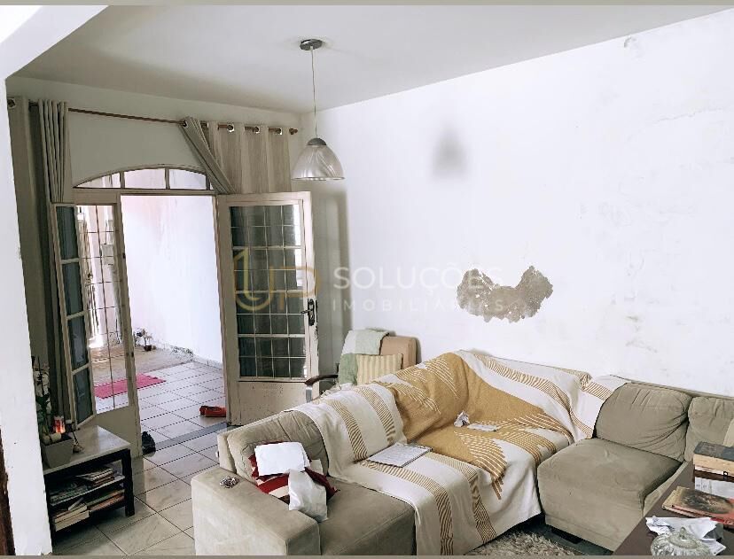 Sobrado, 4 quartos, 182 m² - Foto 1