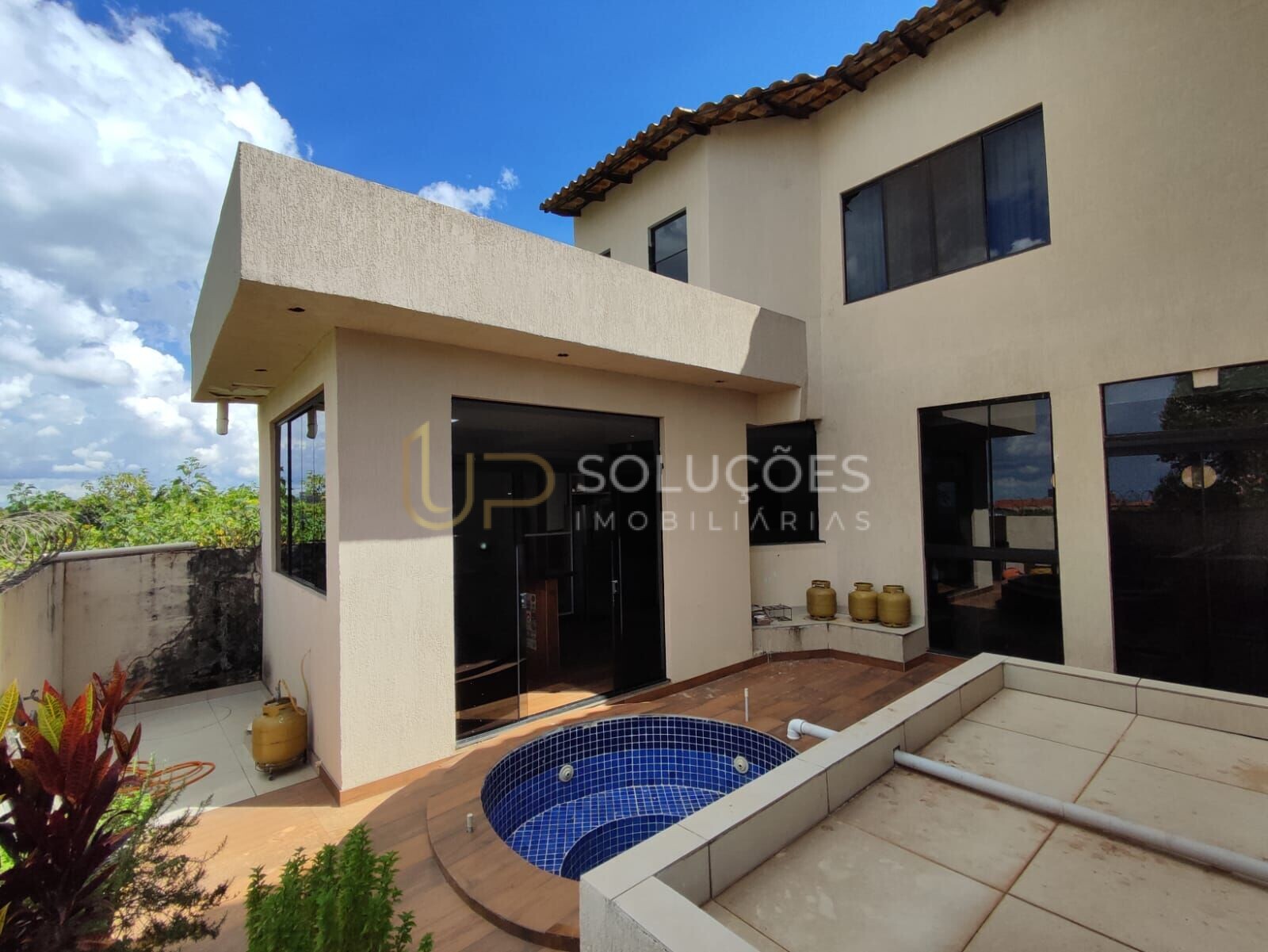 Casa de Condomínio à venda com 4 quartos, 240m² - Foto 38