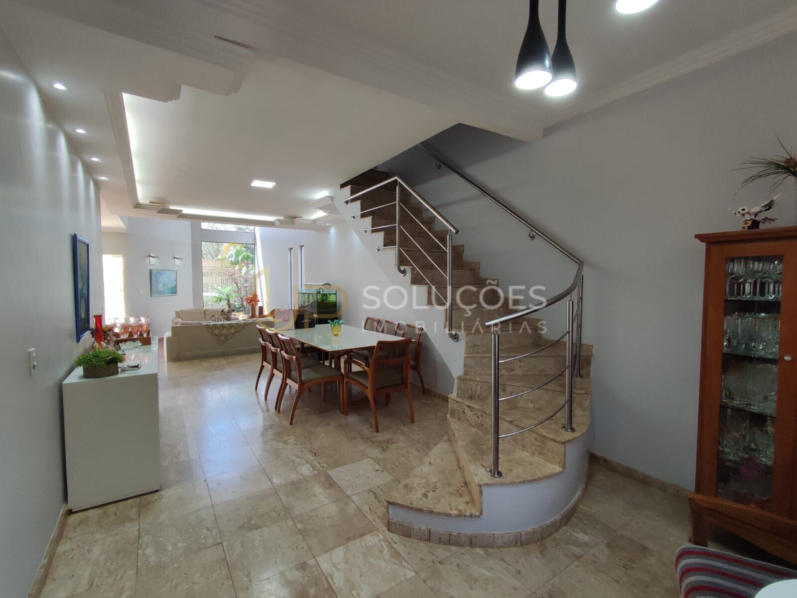Casa de Condomínio à venda com 4 quartos, 240m² - Foto 19