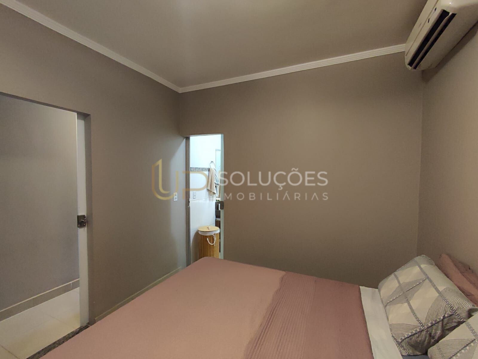 Casa, 2 quartos, 180 m² - Foto 13