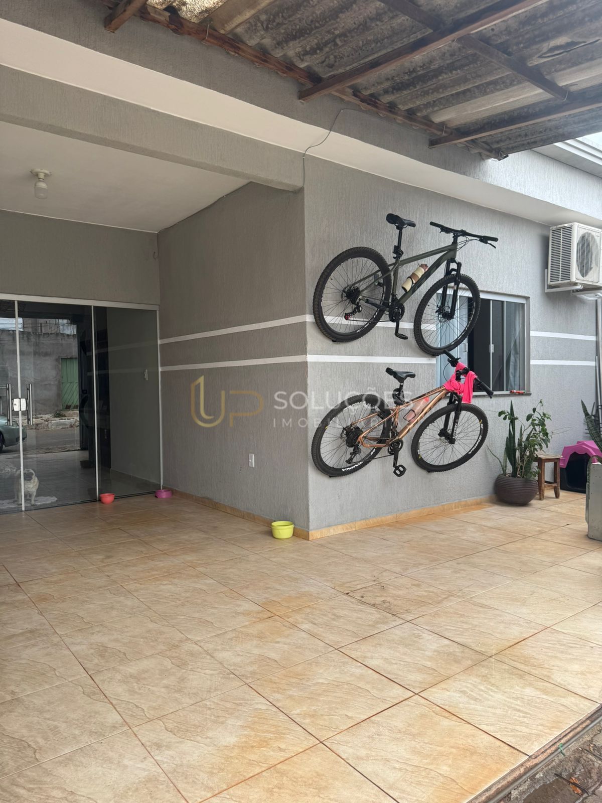 Casa, 3 quartos, 90 m² - Foto 1