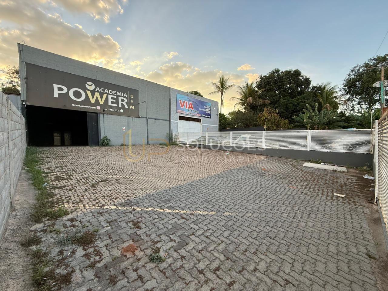 Loja-Salão, 250 m² - Foto 2