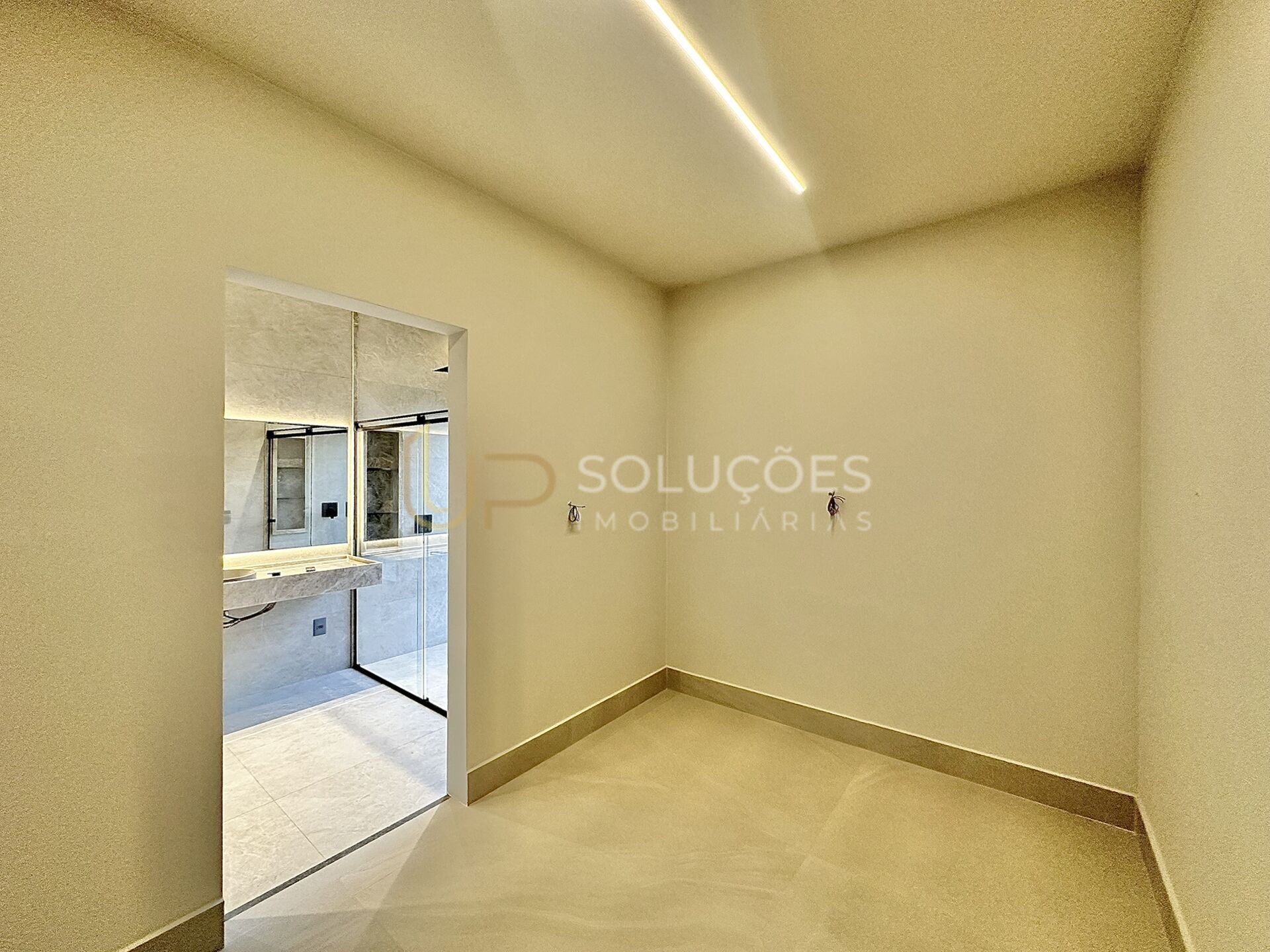 Casa de Condomínio à venda com 4 quartos, 247m² - Foto 16