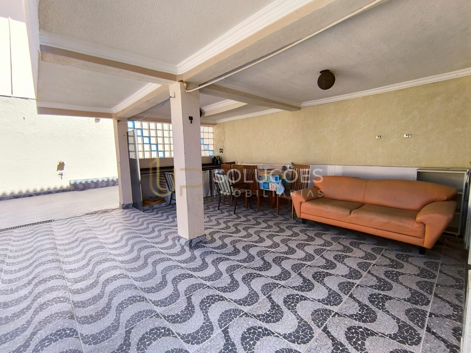 Casa de Condomínio à venda com 3 quartos, 348m² - Foto 3