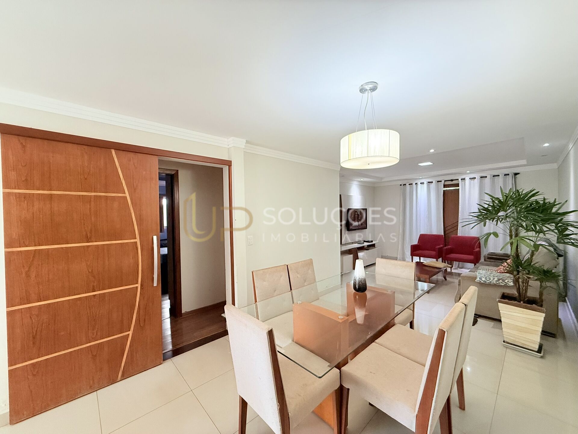 Casa, 3 quartos, 252 m² - Foto 3