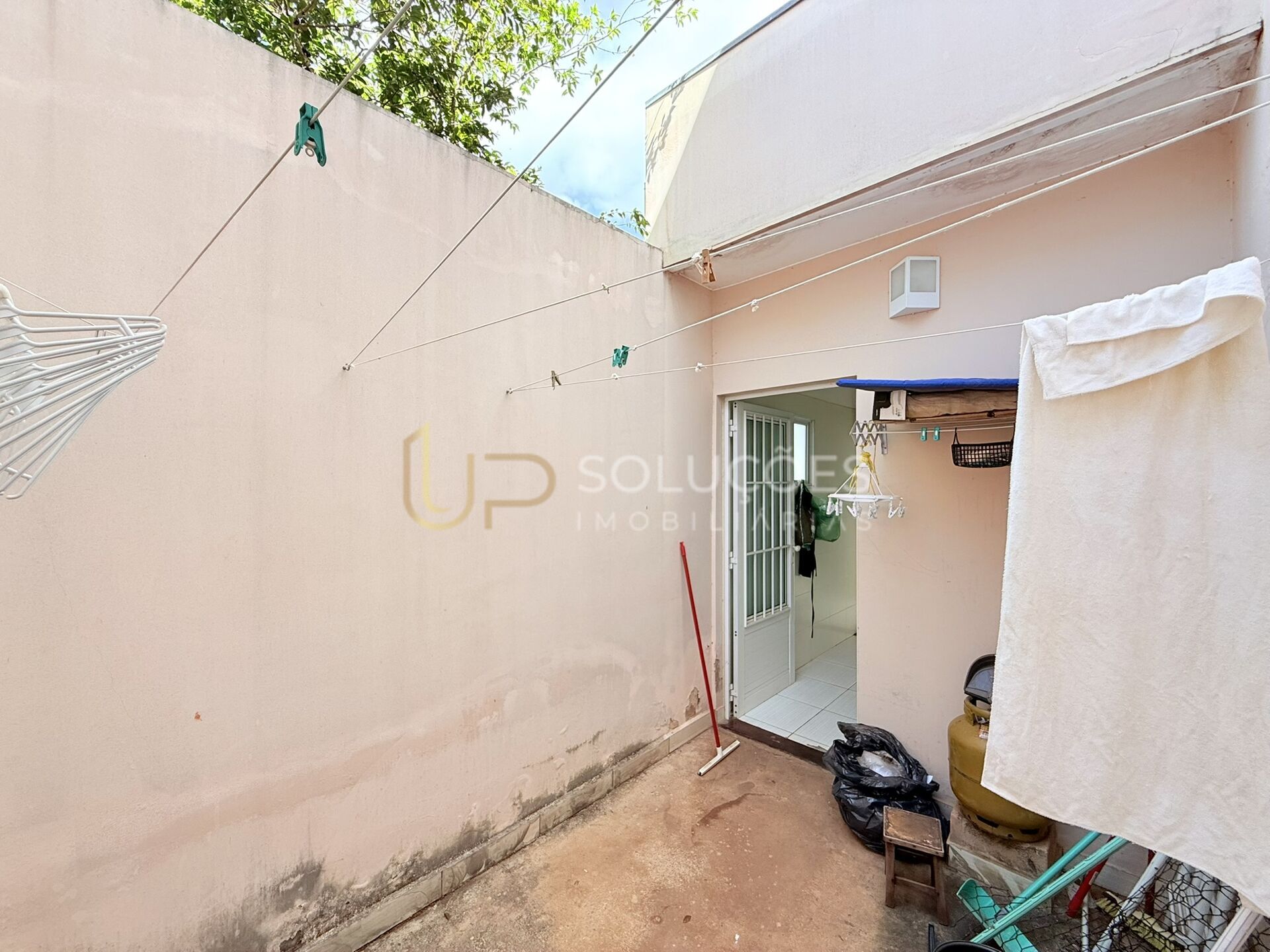 Casa, 3 quartos, 252 m² - Foto 28