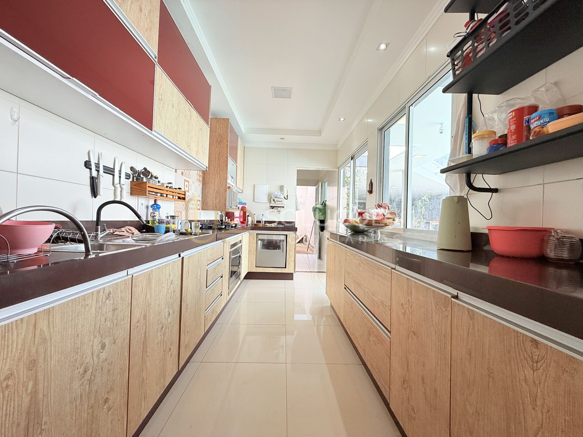 Casa, 3 quartos, 252 m² - Foto 13