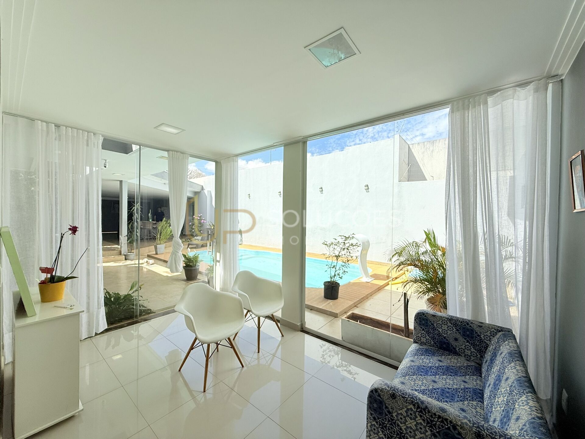 Casa, 3 quartos, 252 m² - Foto 10