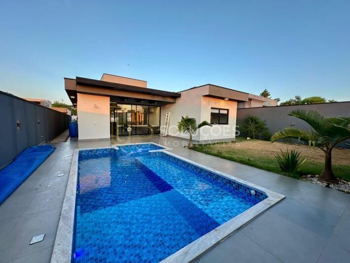 Casa de Condomínio, 4 quartos - Foto 1