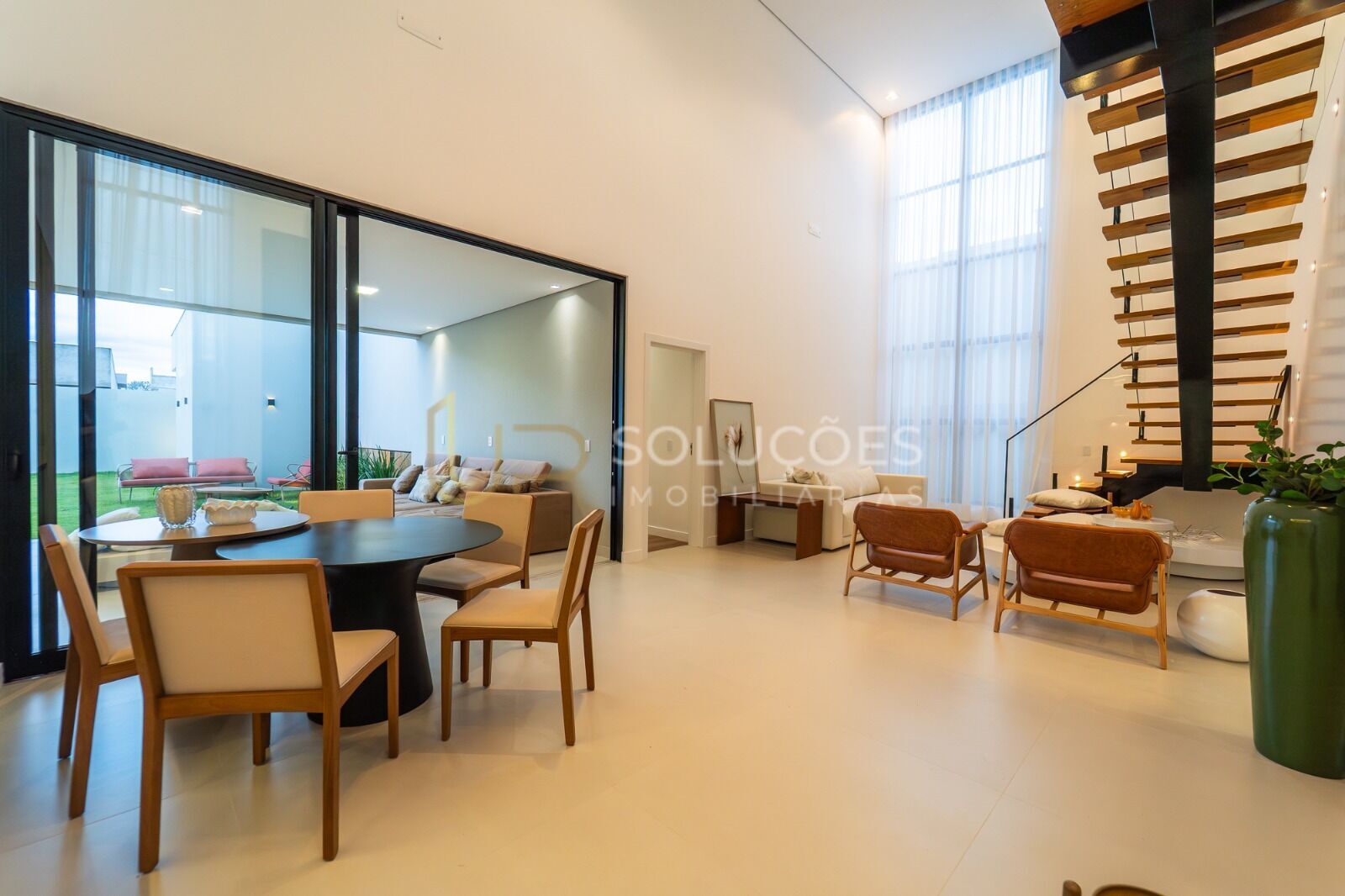 Casa, 4 quartos, 333 m² - Foto 9