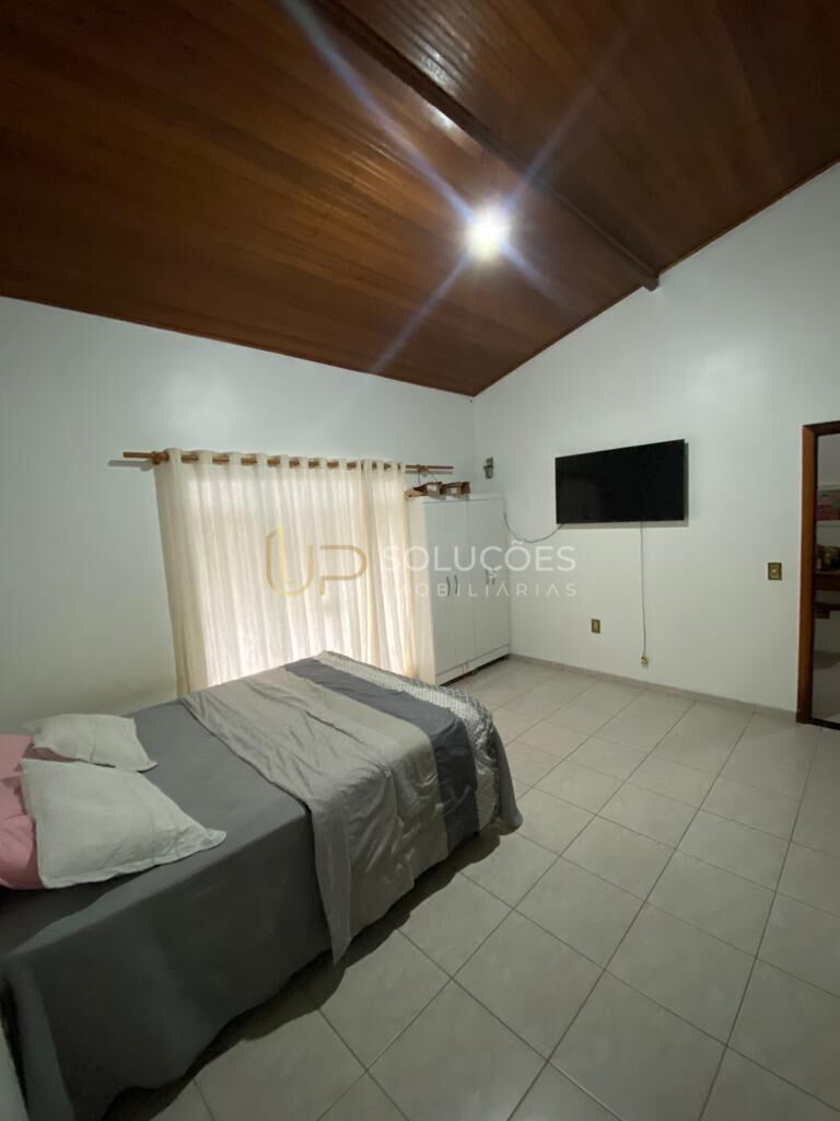 Casa, 6 quartos, 260 m² - Foto 19
