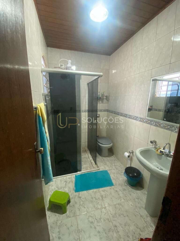 Casa, 6 quartos, 260 m² - Foto 9