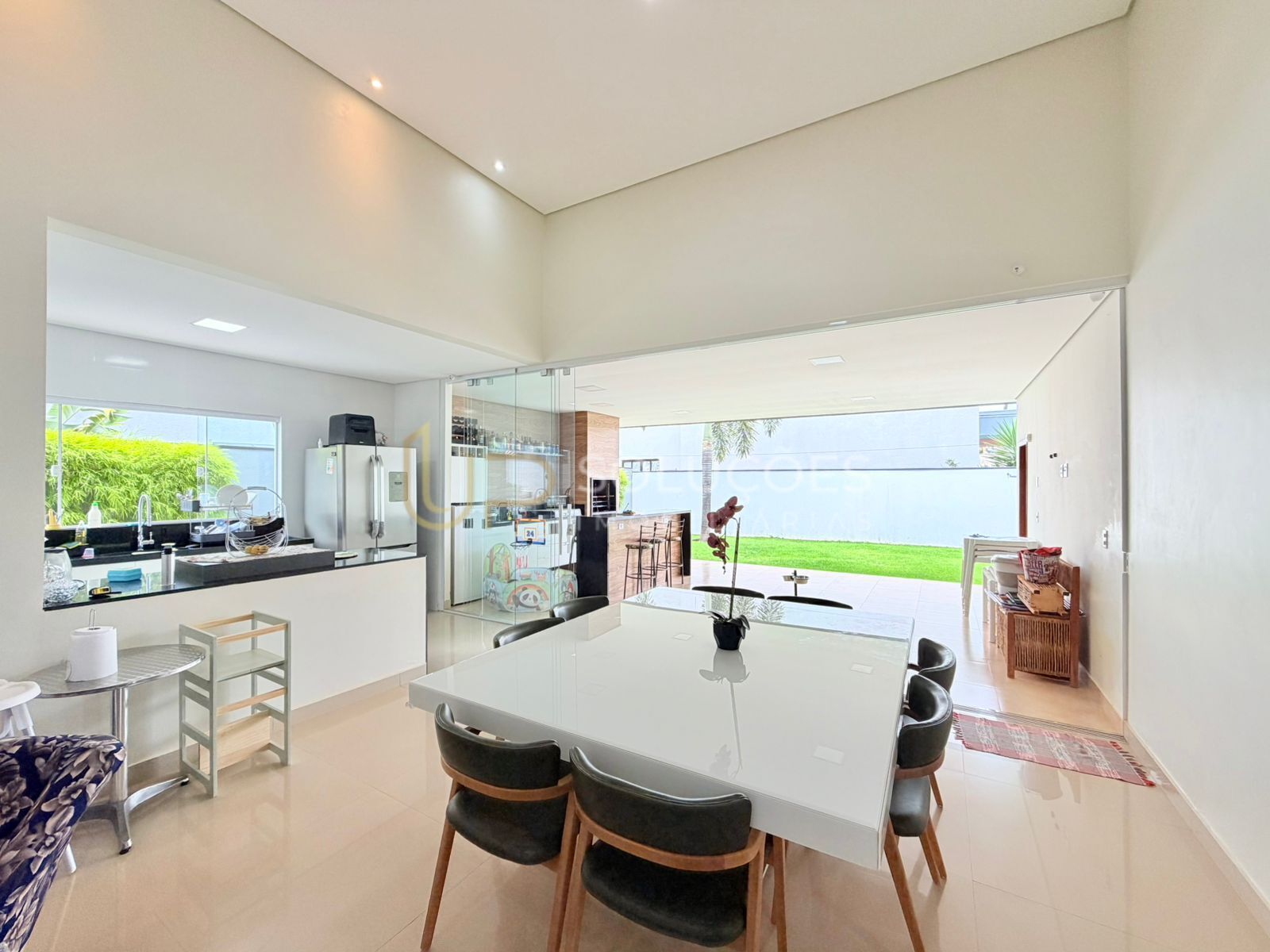 Casa, 3 quartos, 204 m² - Foto 13