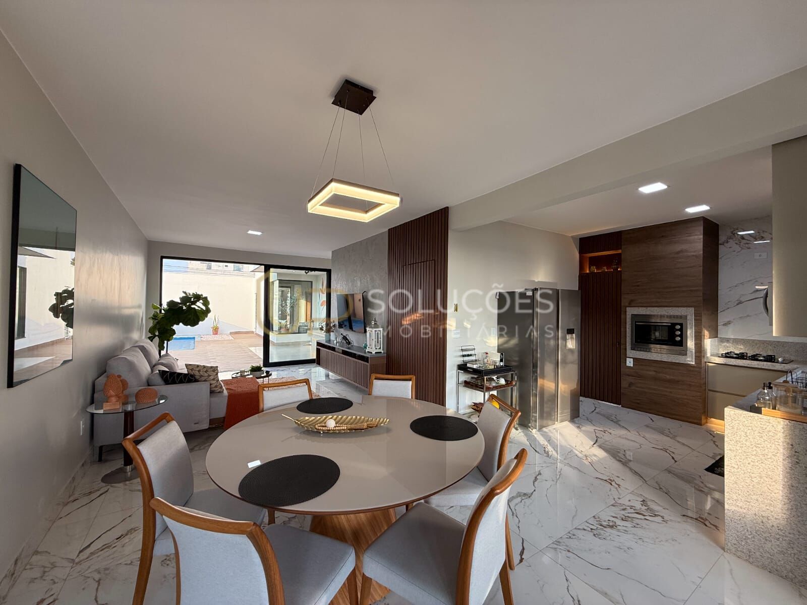 Casa de Condomínio à venda com 3 quartos, 290m² - Foto 12