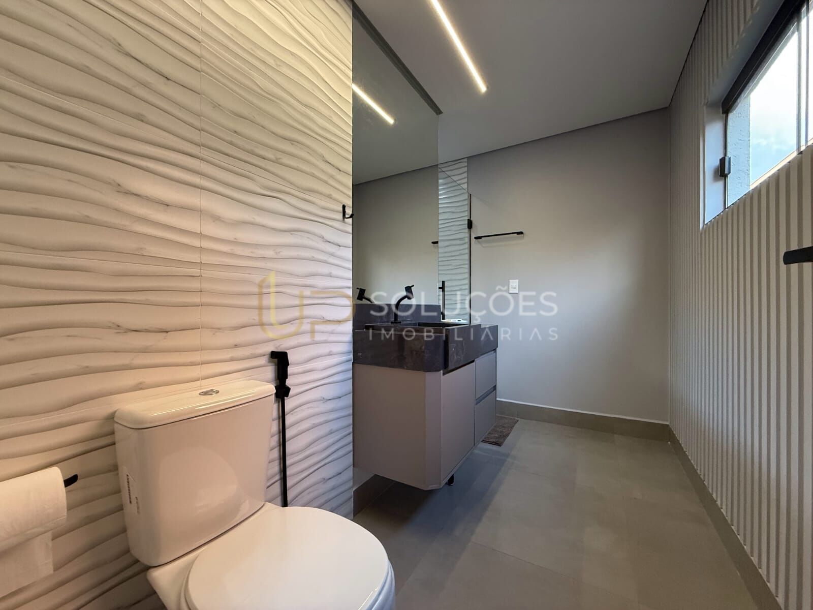 Casa de Condomínio à venda com 3 quartos, 290m² - Foto 27