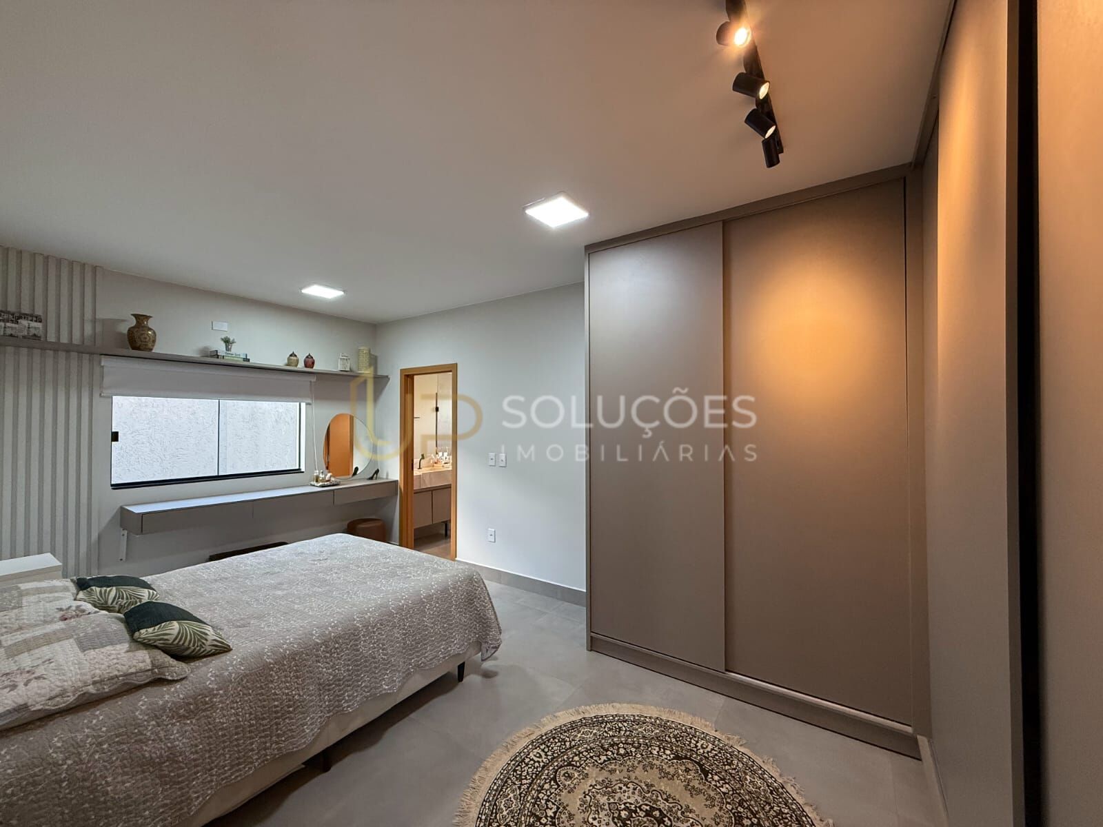 Casa de Condomínio à venda com 3 quartos, 290m² - Foto 22