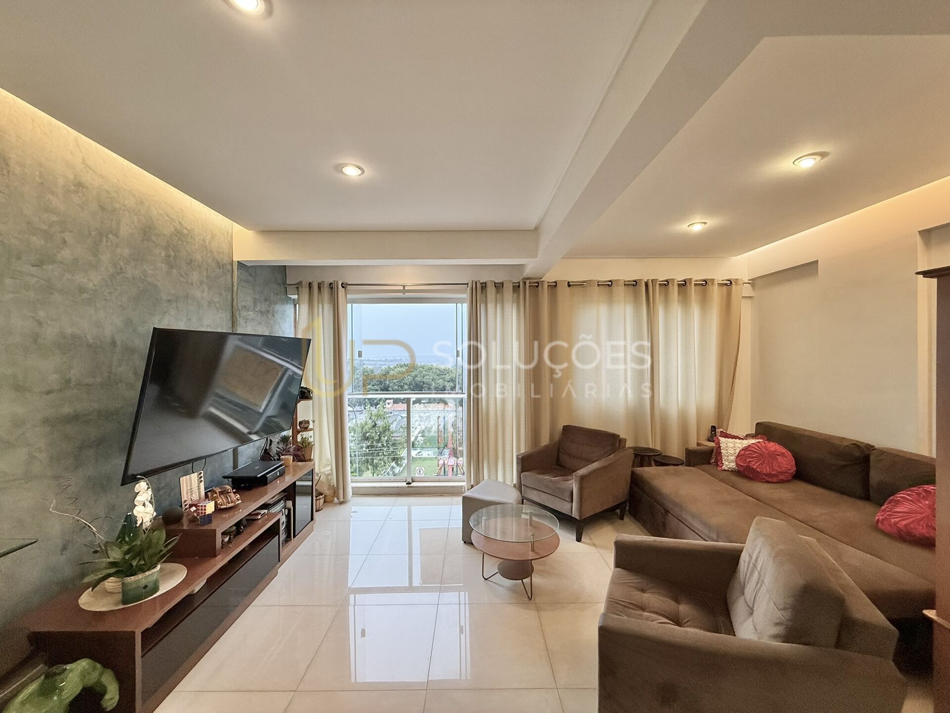 Apartamento, 3 quartos, 79 m² - Foto 2