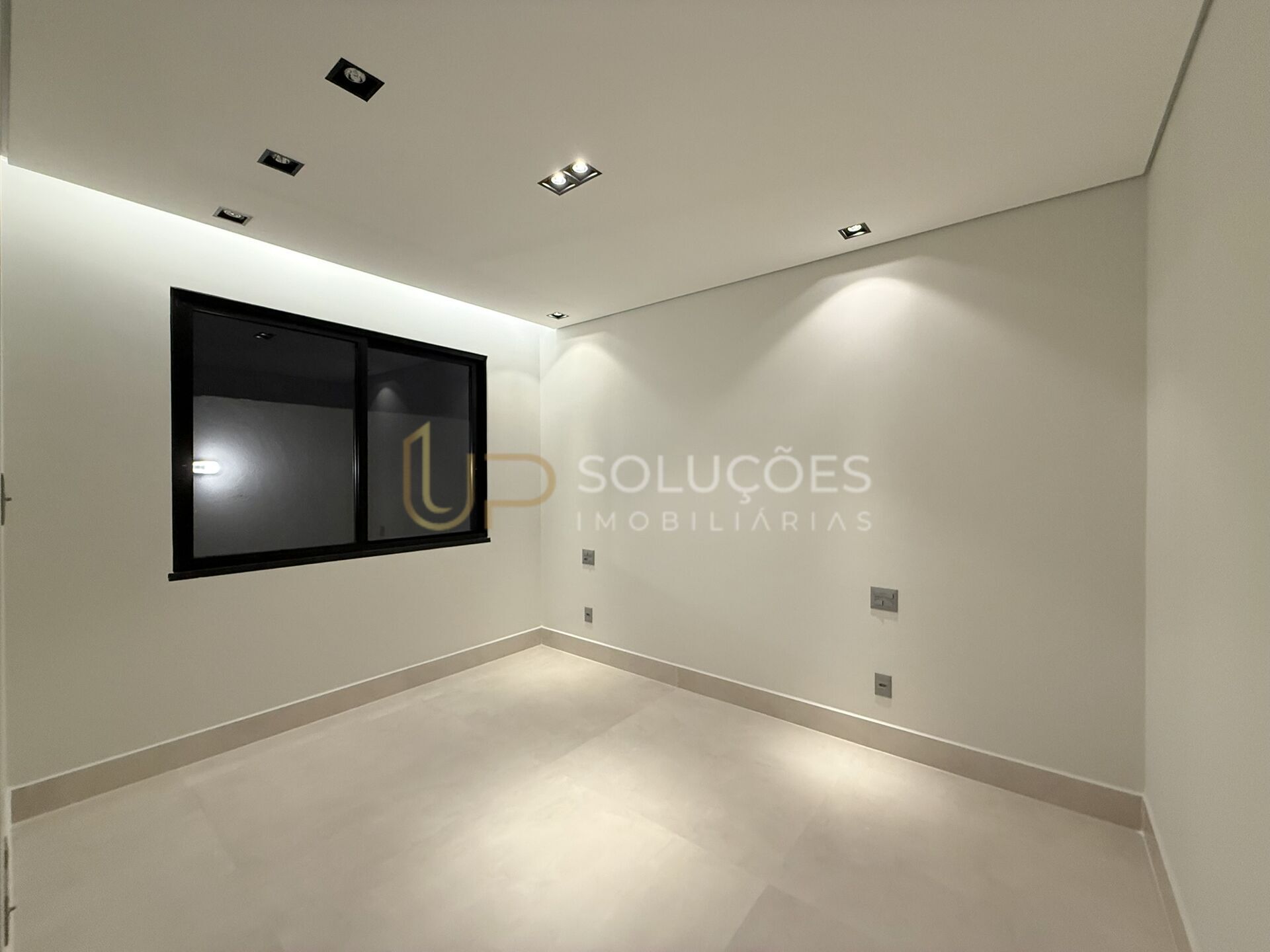 Casa de Condomínio à venda com 4 quartos, 219m² - Foto 15