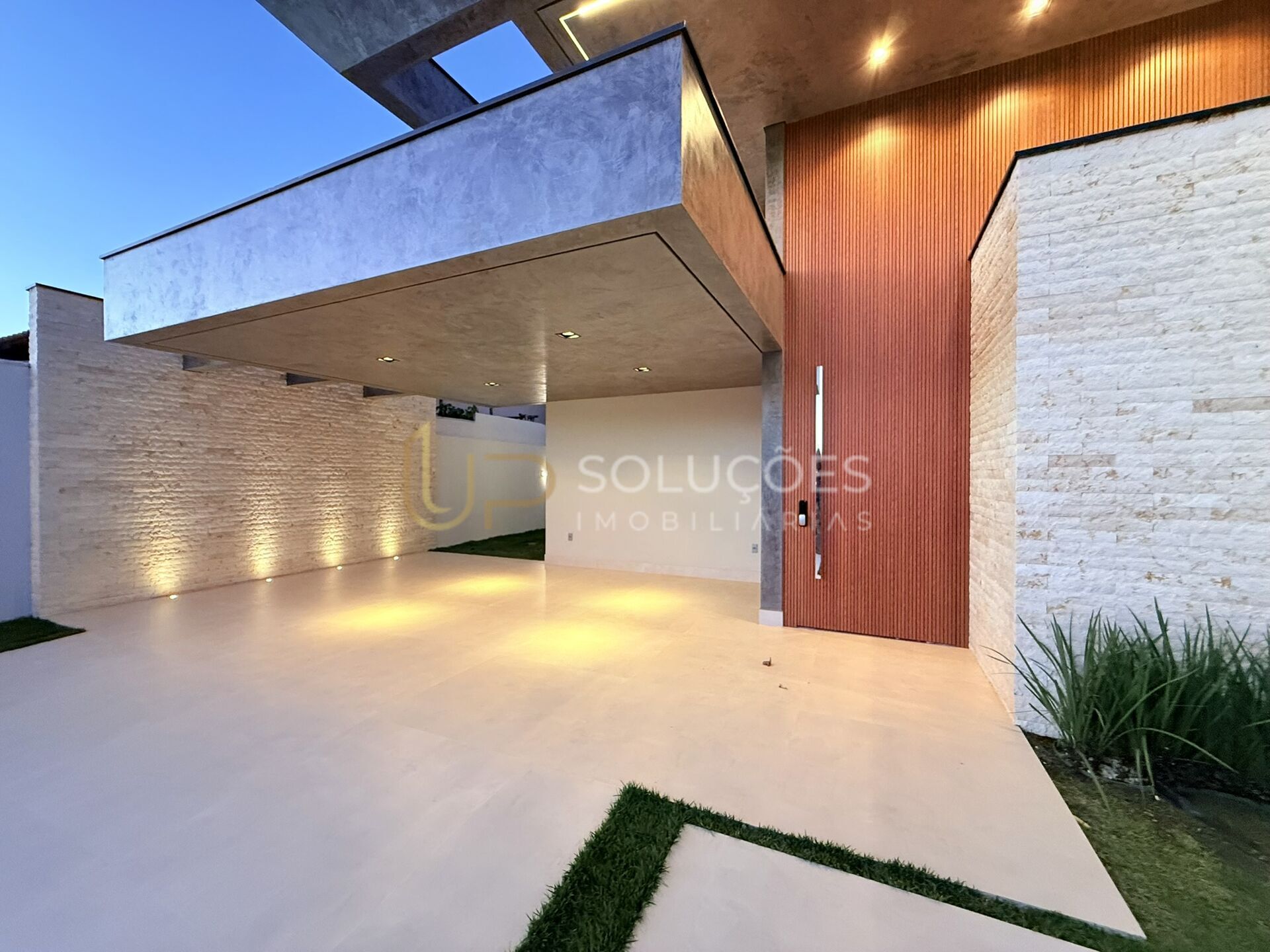 Casa de Condomínio à venda com 4 quartos, 219m² - Foto 6