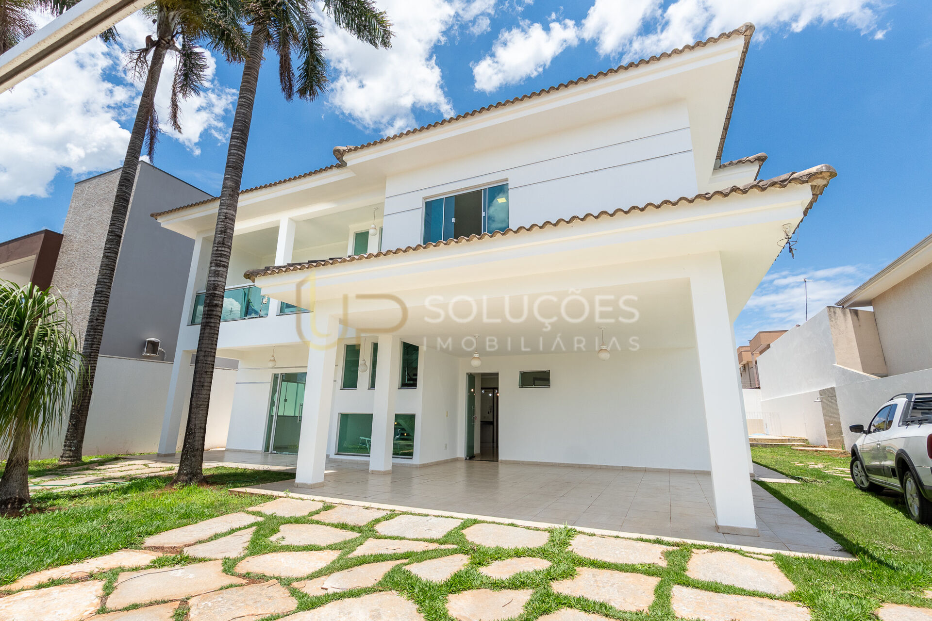 Casa, 4 quartos, 410 m² - Foto 1