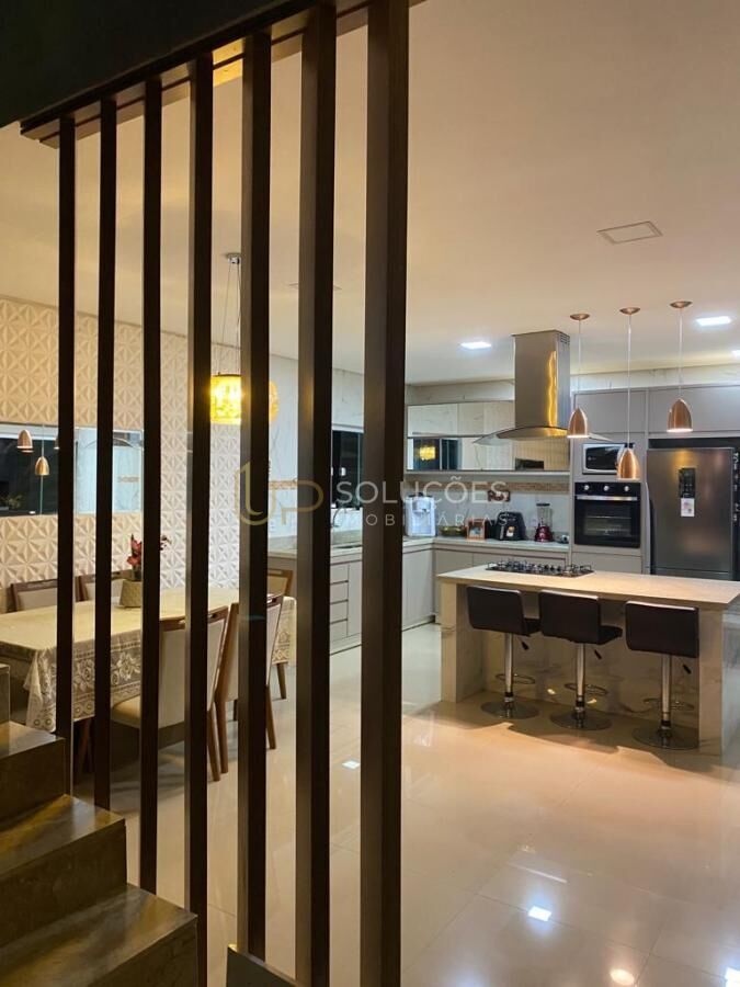 Casa, 4 quartos, 360 m² - Foto 4