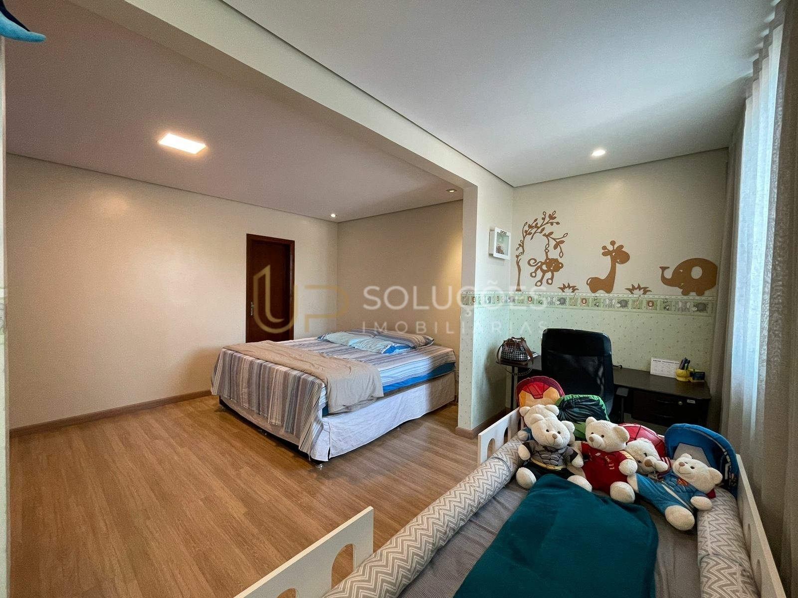 Sobrado, 3 quartos, 300 m² - Foto 17