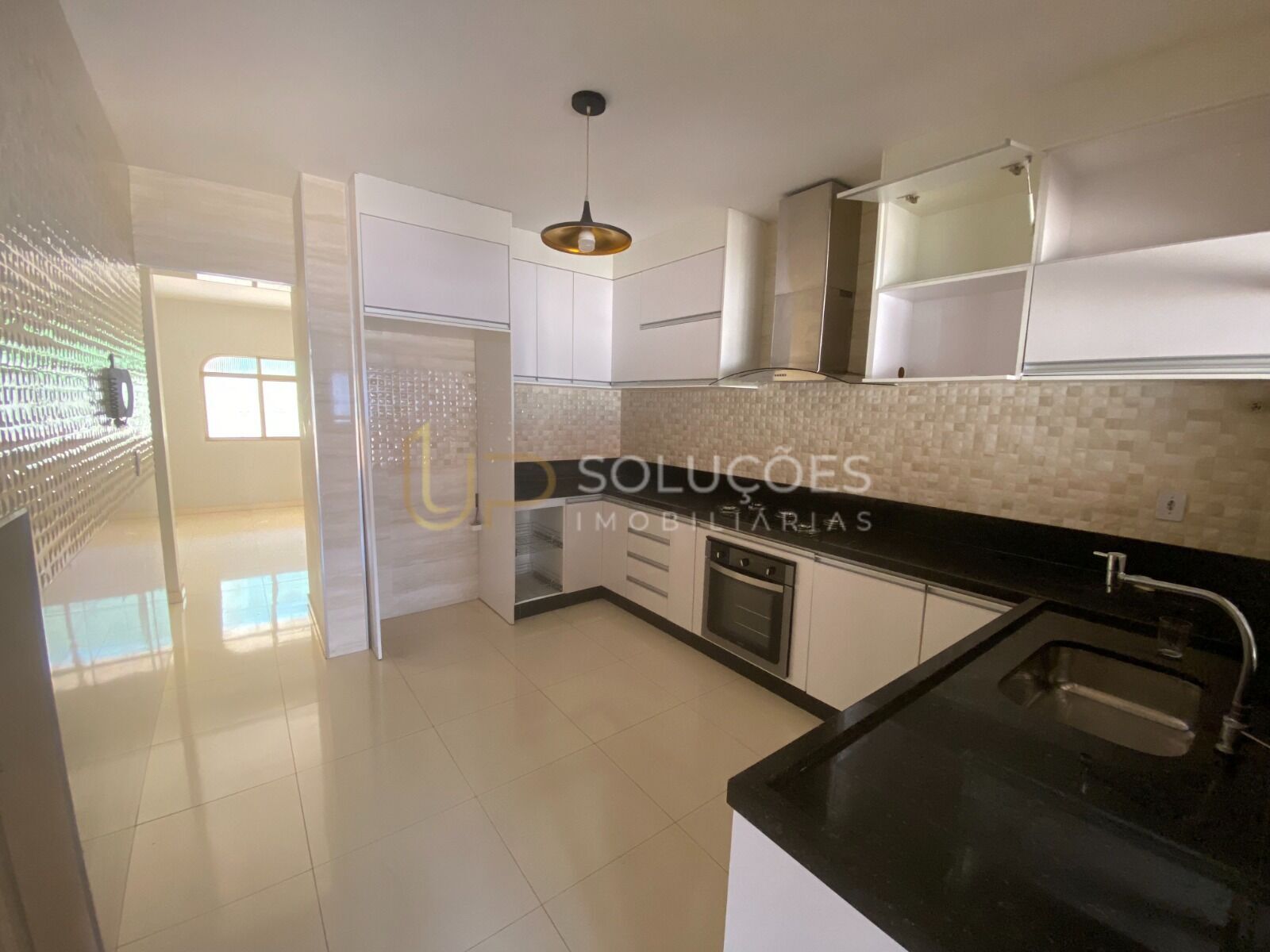 Casa, 5 quartos, 239 m² - Foto 3