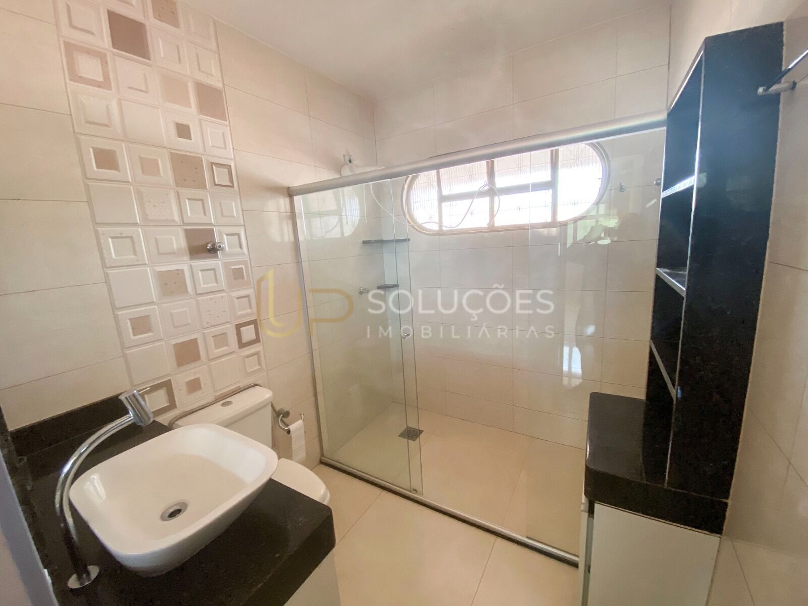 Casa, 5 quartos, 239 m² - Foto 9