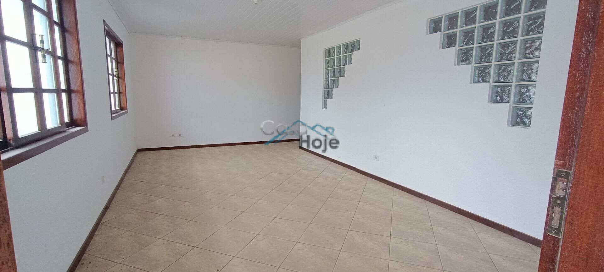 Casa à venda com 4 quartos, 122m² - Foto 5