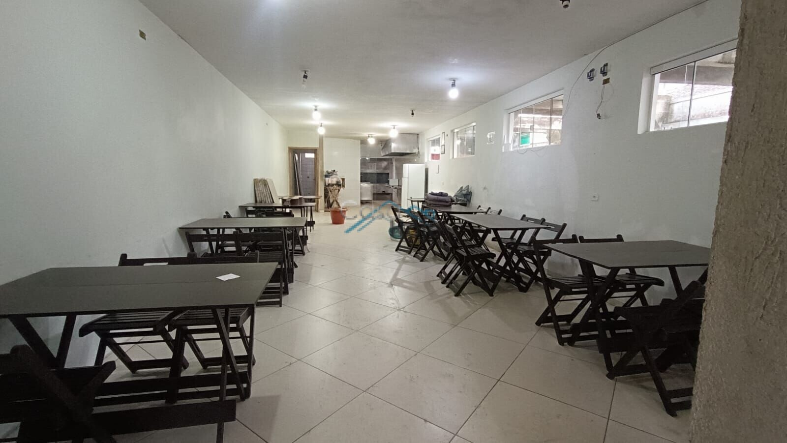 Loja-Salão para alugar, 104m² - Foto 1