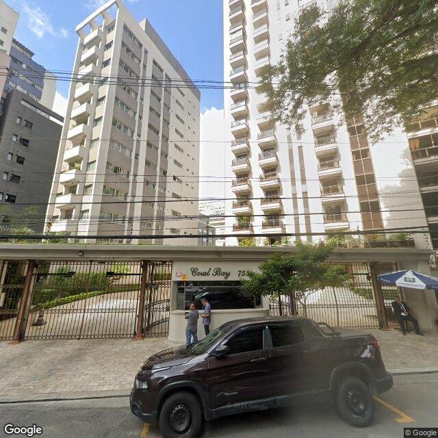 Imagem estática do "Street View" da localização