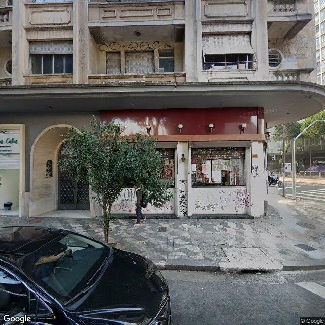 Imagem estática do "Street View" da localização