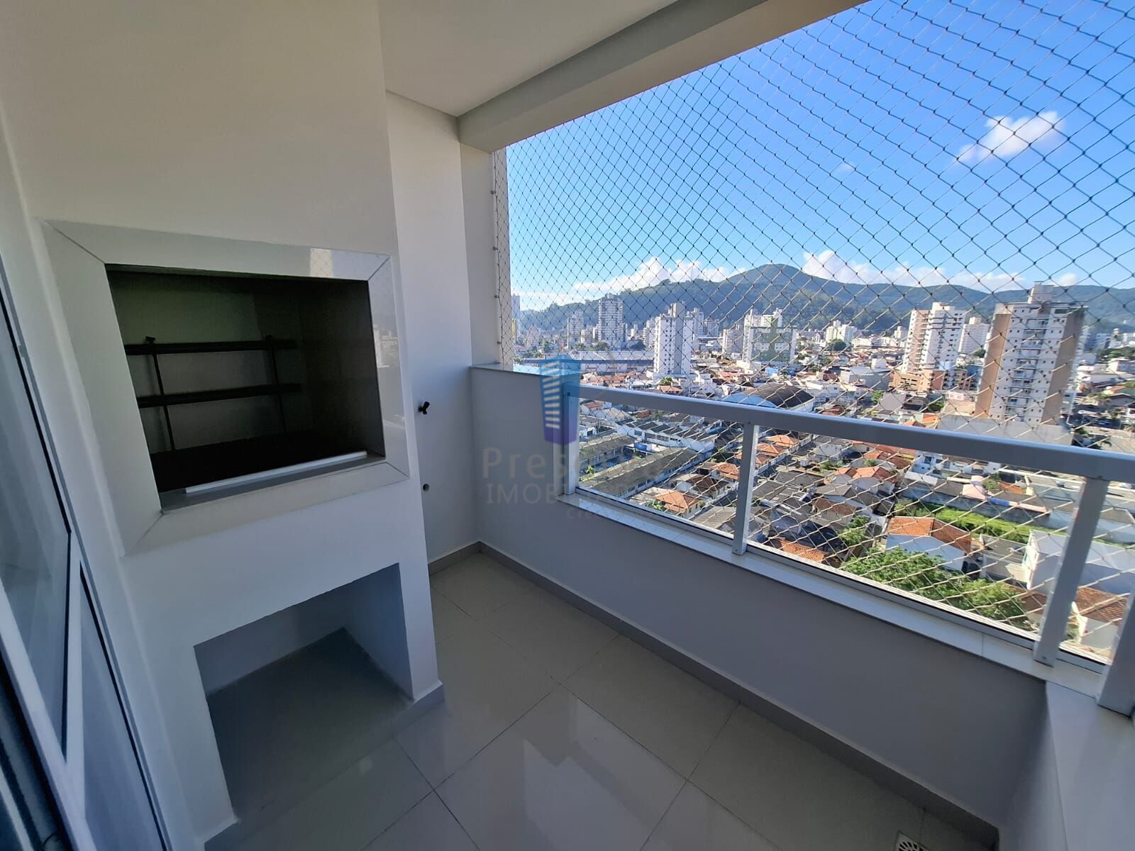 Apartamento para alugar com 2 quartos, 74m² - Foto 3