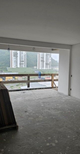 Apartamento à venda com 2 quartos, 75m² - Foto 16