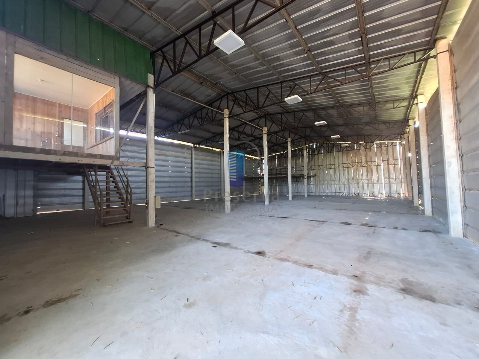Depósito-Galpão, 530 m² - Foto 2