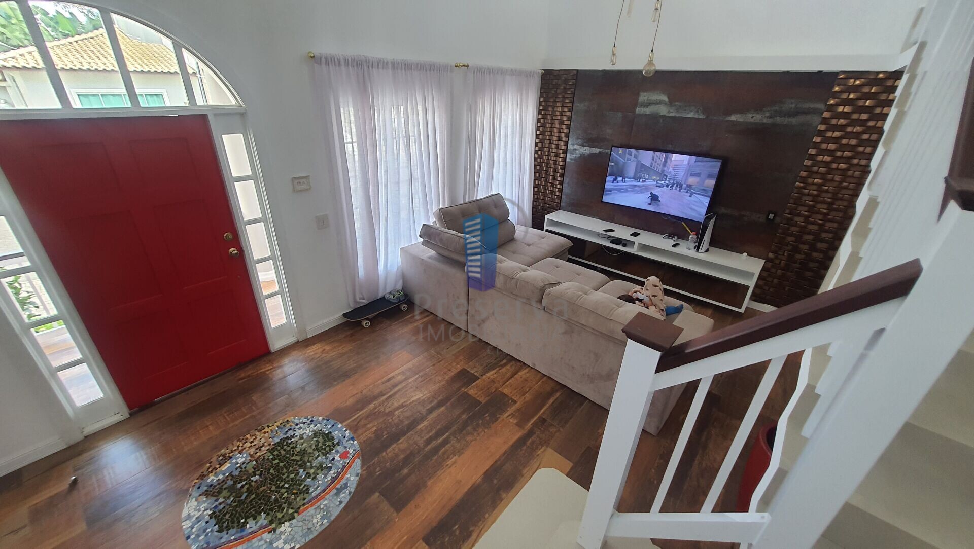 Casa à venda com 3 quartos, 200m² - Foto 2