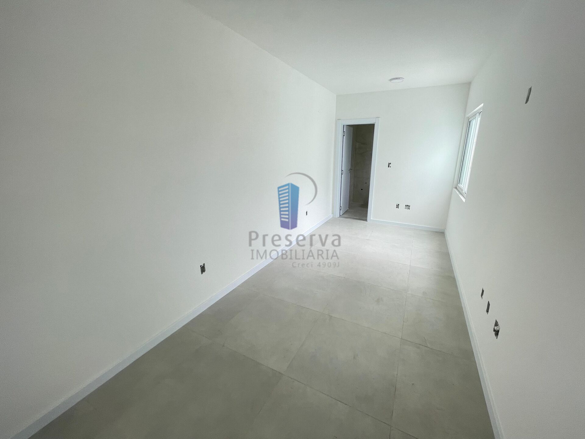 Apartamento à venda com 2 quartos, 82m² - Foto 4