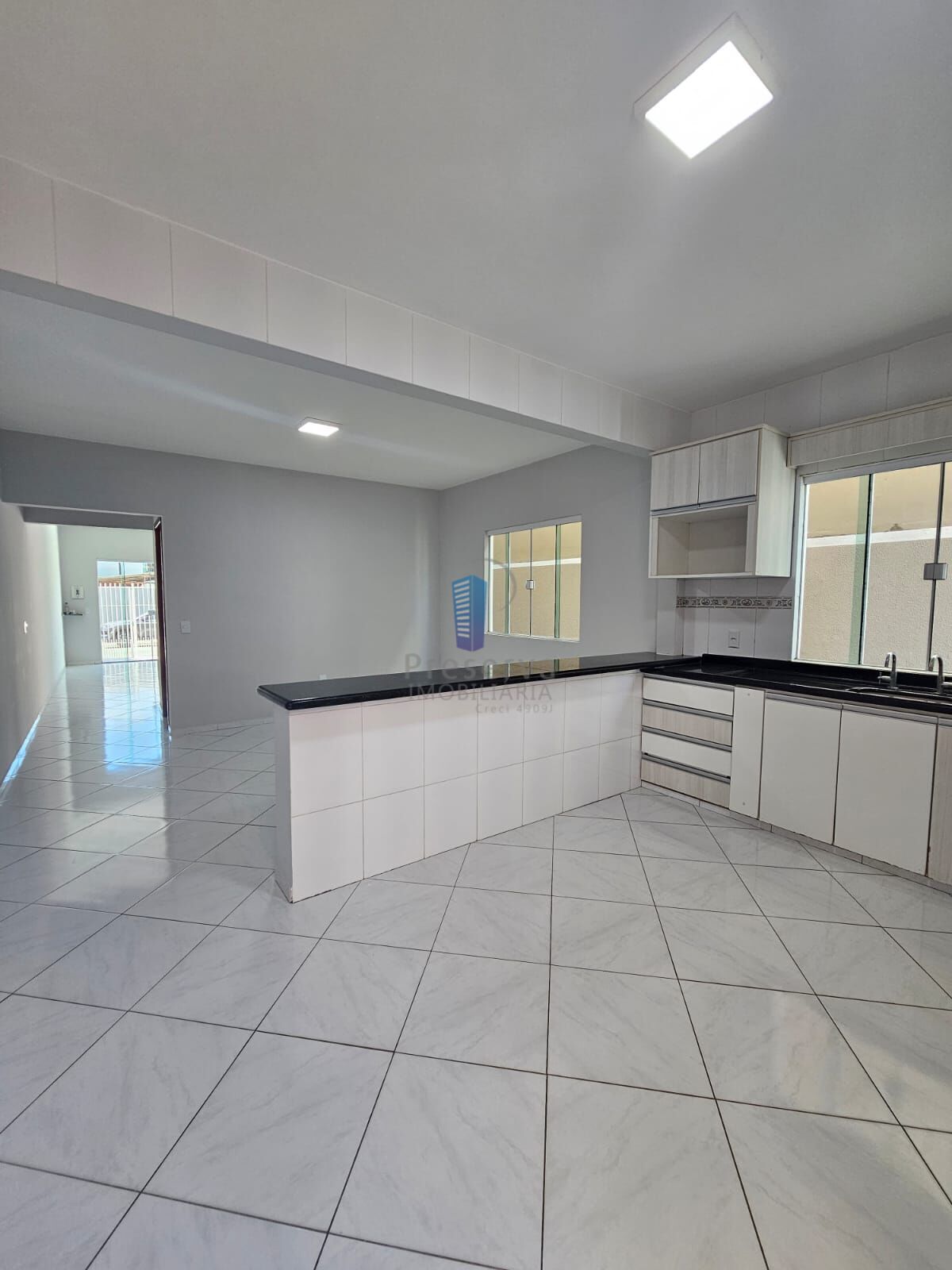 Sobrado à venda com 3 quartos, 183m² - Foto 2