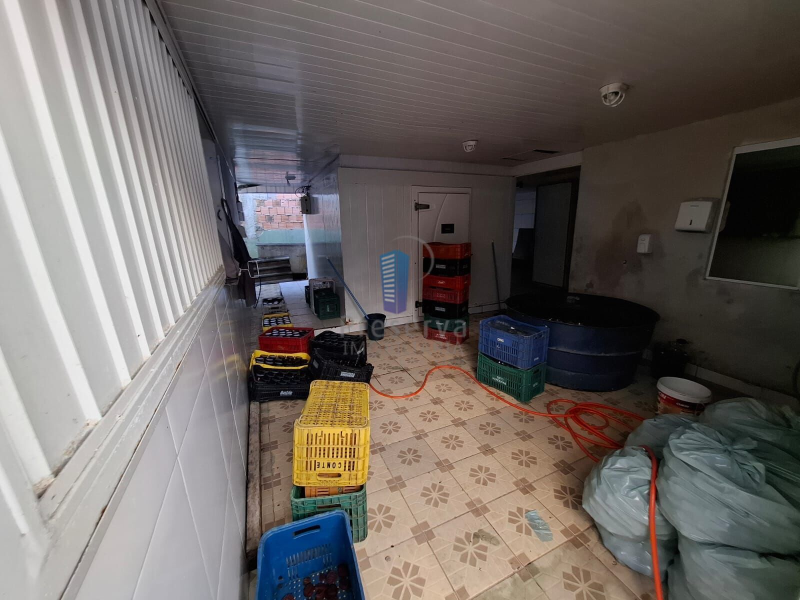 Depósito-Galpão-Armazém à venda, 270m² - Foto 6