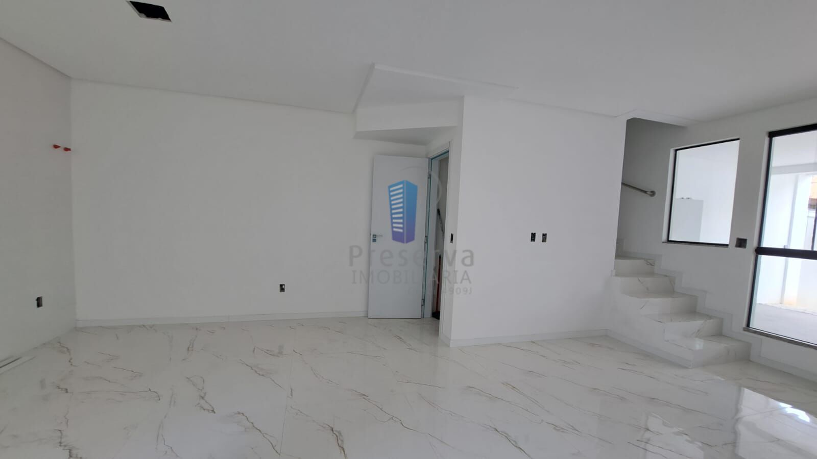 Casa à venda com 3 quartos, 173m² - Foto 5