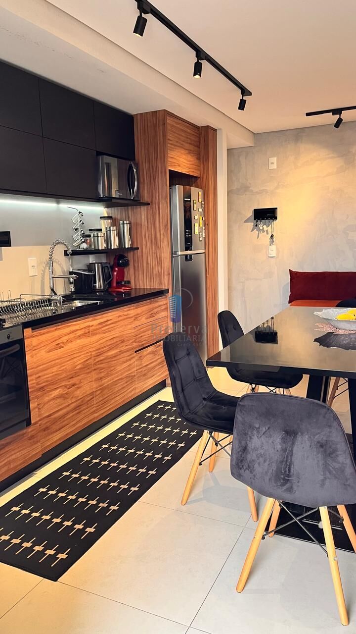 Apartamento à venda com 2 quartos, 62m² - Foto 3