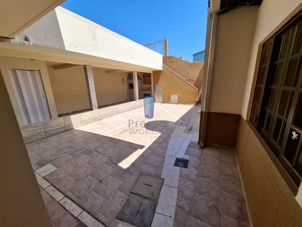 Casa para alugar com 3 quartos, 100m² - Foto 10